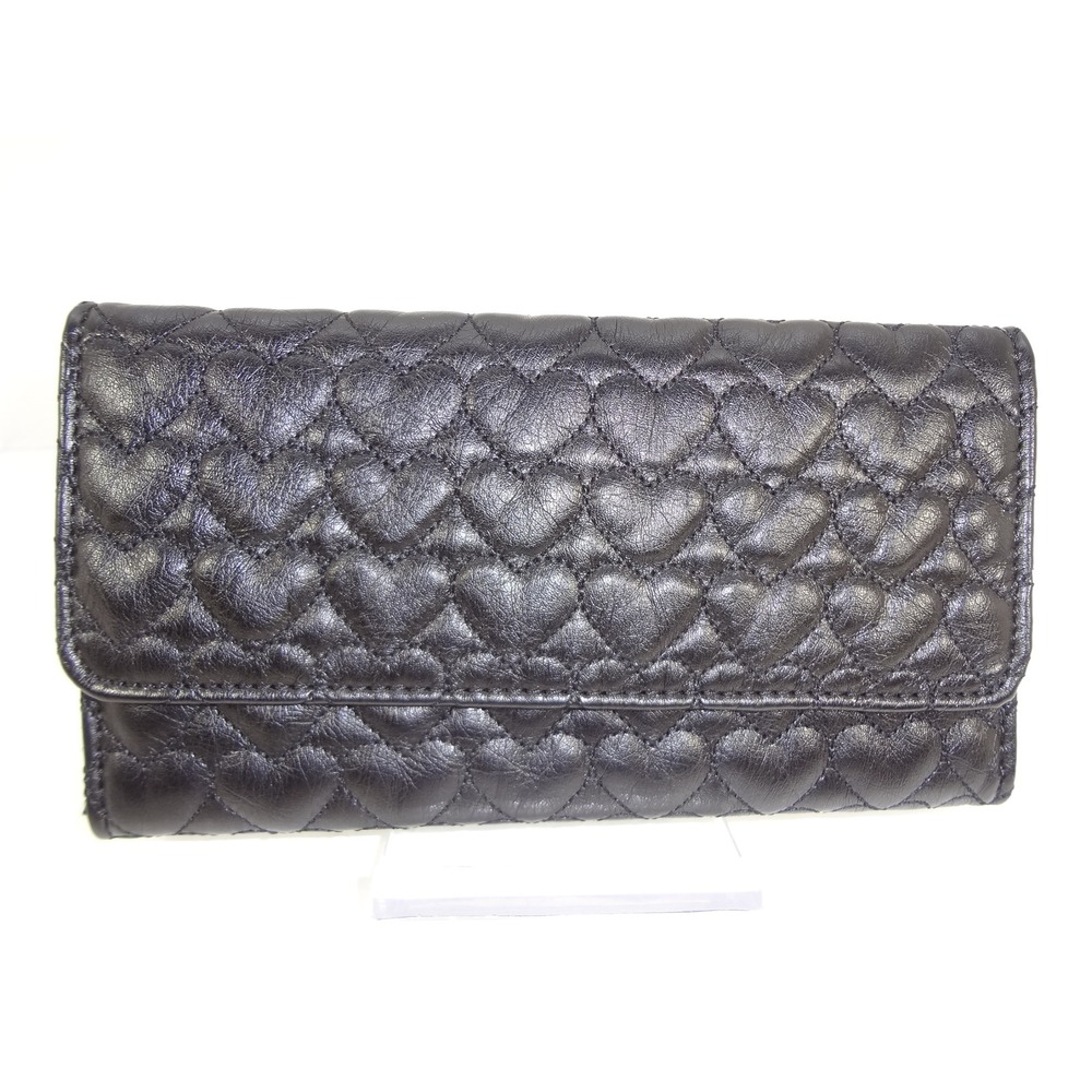 NWT‎ Modo Bella Black Quilted Heart Long Wallet Clutch Purse Snap Closure